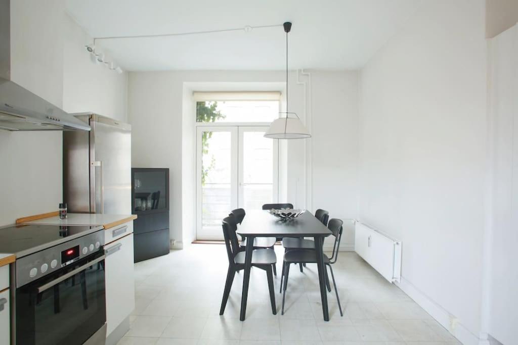 Large & Bright 3Br Apartment W Whirlpool Near Metro Kopenhagen Bagian luar foto