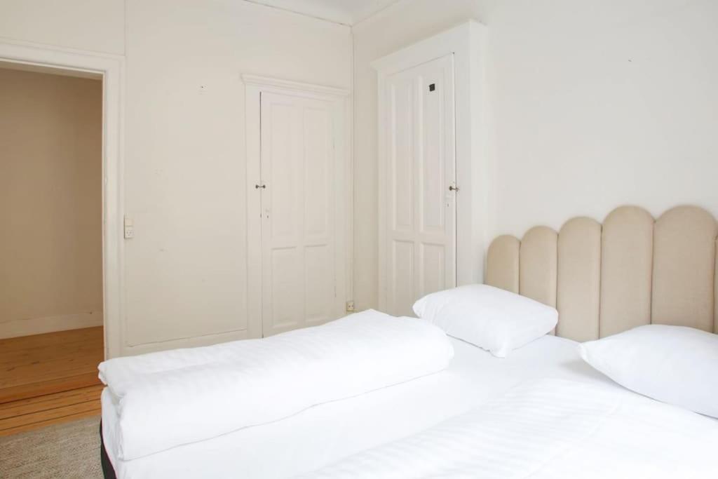 Large & Bright 3Br Apartment W Whirlpool Near Metro Kopenhagen Bagian luar foto
