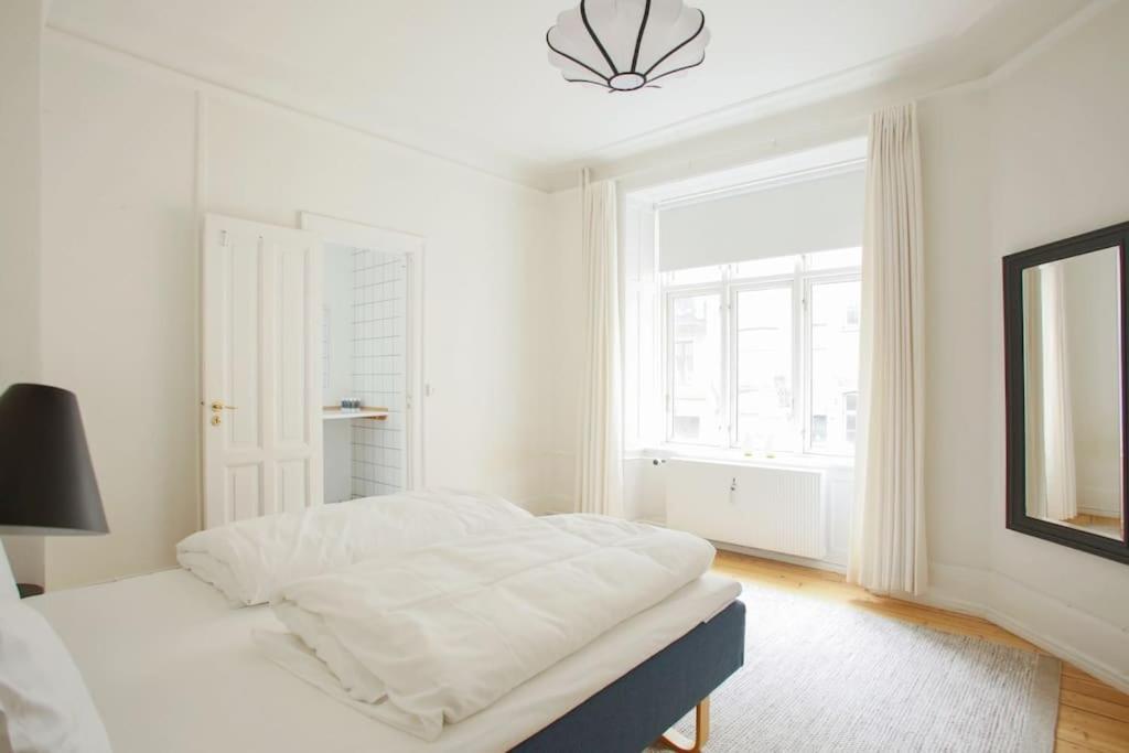 Large & Bright 3Br Apartment W Whirlpool Near Metro Kopenhagen Bagian luar foto