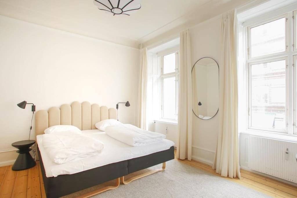 Large & Bright 3Br Apartment W Whirlpool Near Metro Kopenhagen Bagian luar foto
