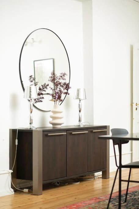 Large & Bright 3Br Apartment W Whirlpool Near Metro Kopenhagen Bagian luar foto